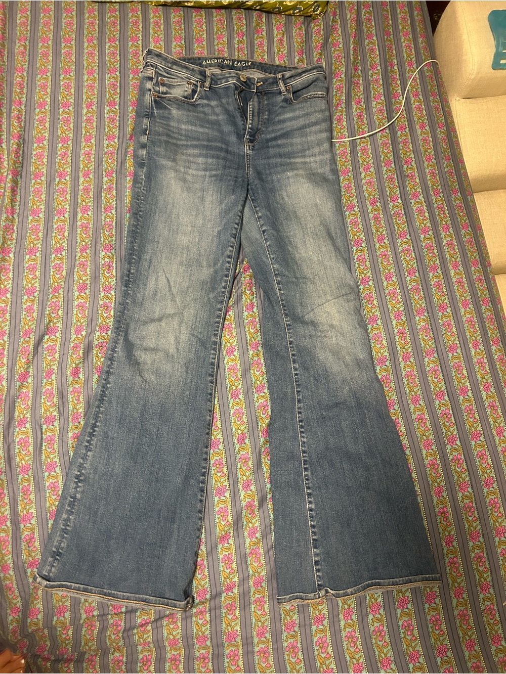 American Eagle, super high rise, flare, long jeans SIZE 10 LONG